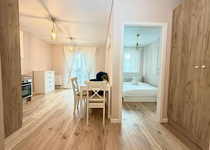 Apartamento Legnicka By Bookinghost *