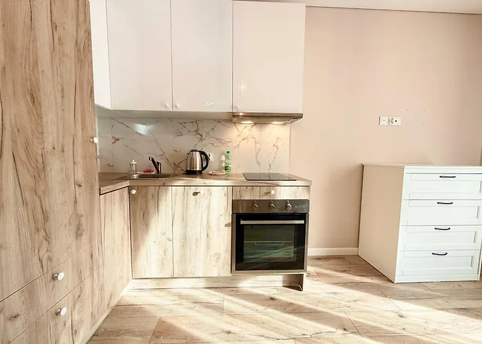 Legnicka By Bookinghost Wrocław