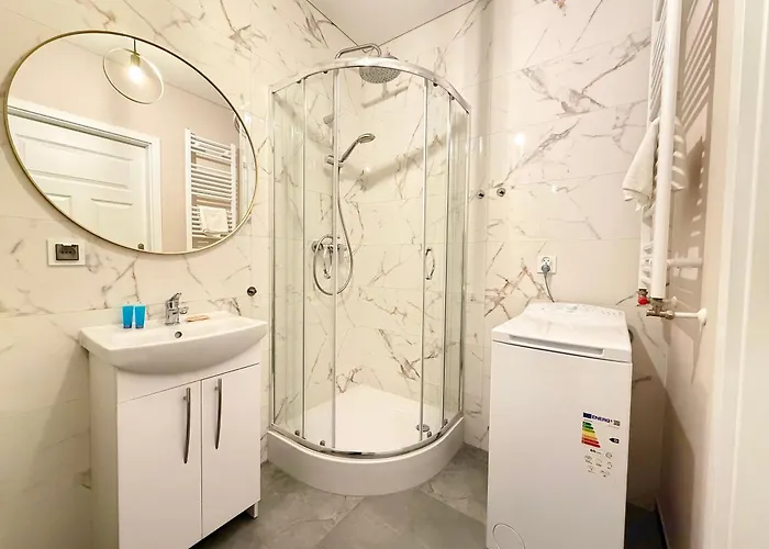 Legnicka By Bookinghost * Wrocław